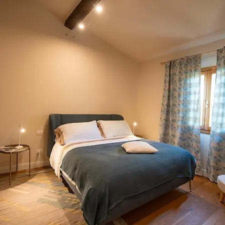 Leopoldo 2 - Elevator *