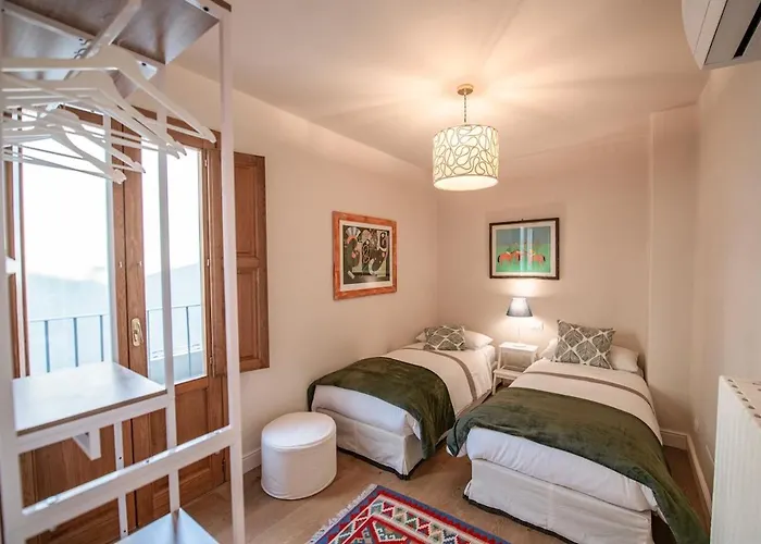 Leopoldo 2 - Elevator